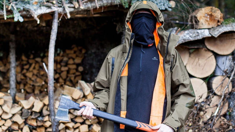 Russian IT Specialist Has Been Hiding in Freezing Forest to Avoid Army Conscription