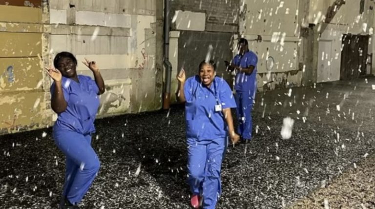 Ghanaian nurses in Belfast dance in snow as they see it for the very first time