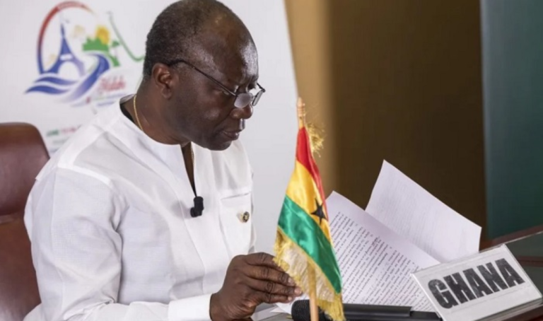 IMF presses Ghana to stop borrowing from its central bank