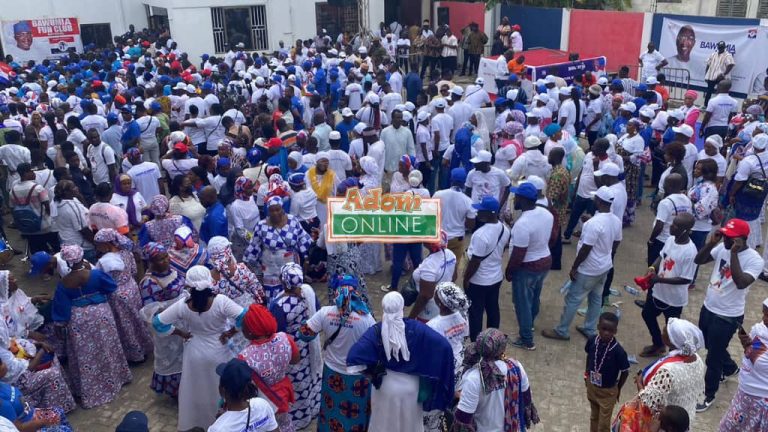 Massive crowd at NPP headquarters as Bawumia files nomination forms [Video]