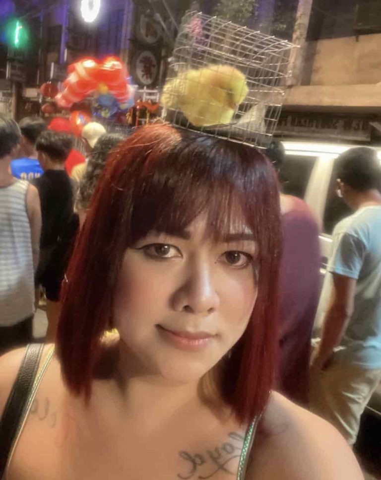 Influencer Slammed for Wearing Live Chick on Her Head as Bizarre Headgear