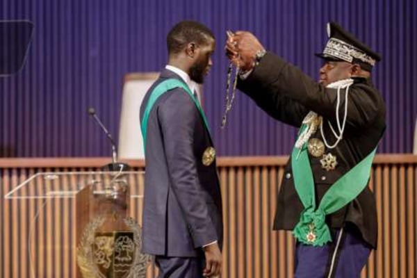 Senegal’s youngest president sworn in