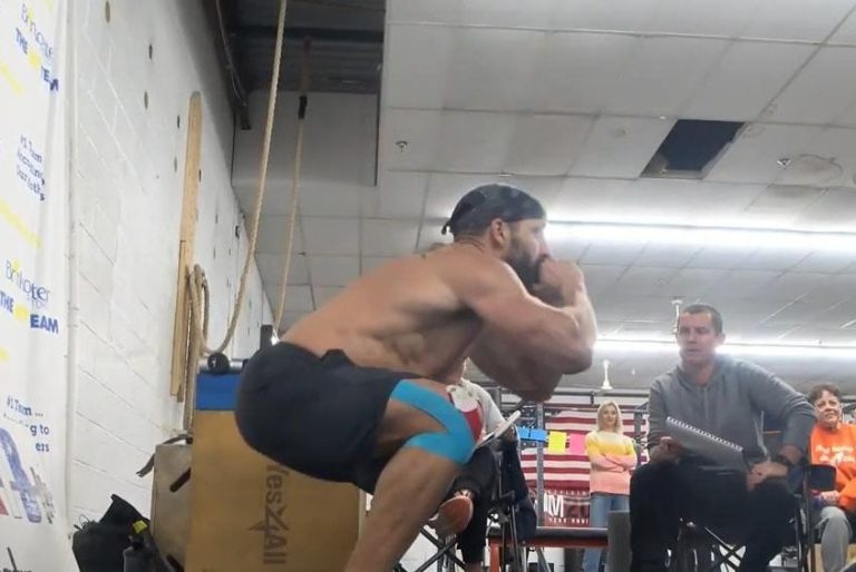 Man Does Over 26,000 Squats in 24 Hours, Sets New World Record